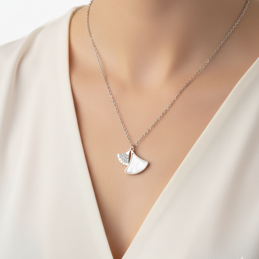 MOP pendant Necklace