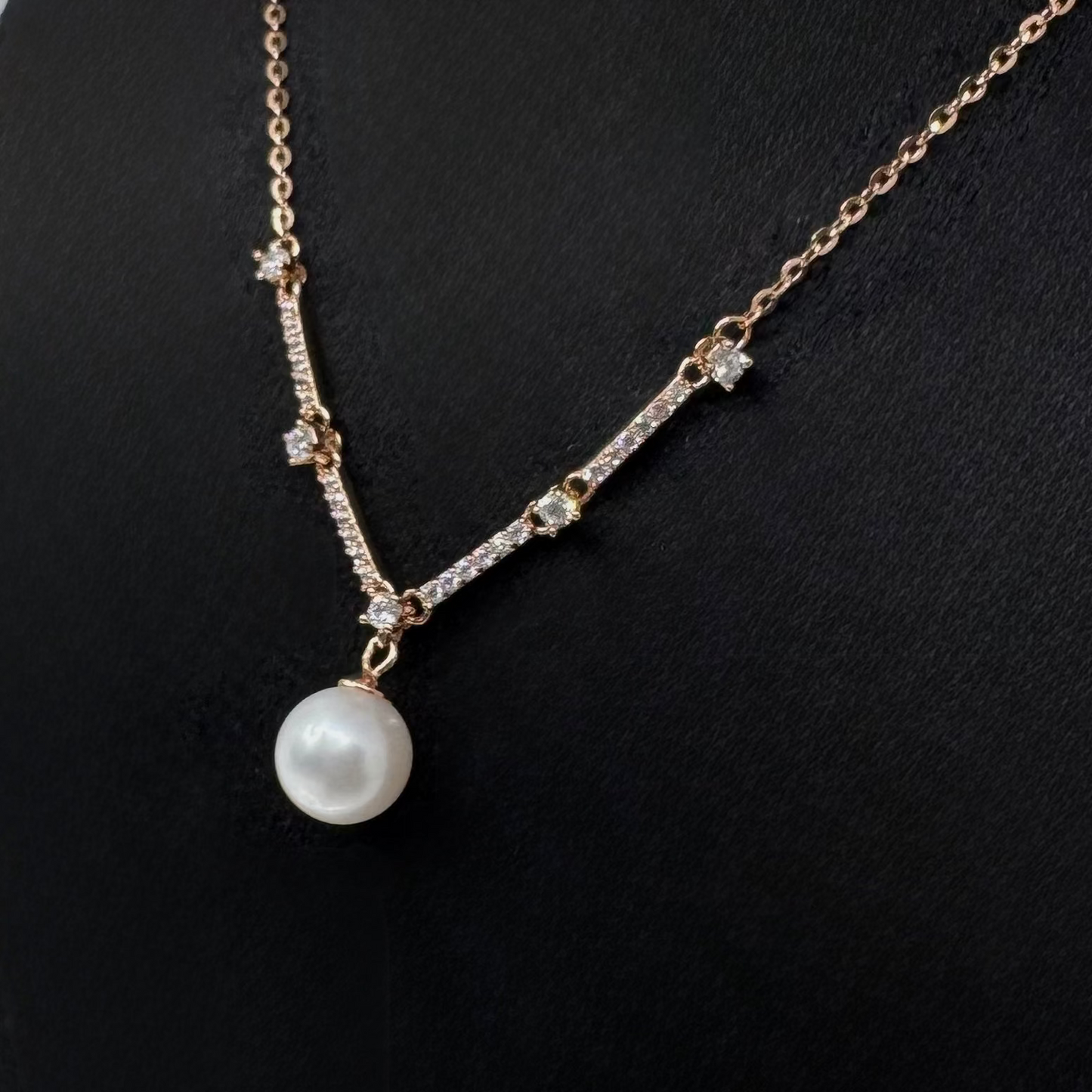 Diamond Pearl Pendant