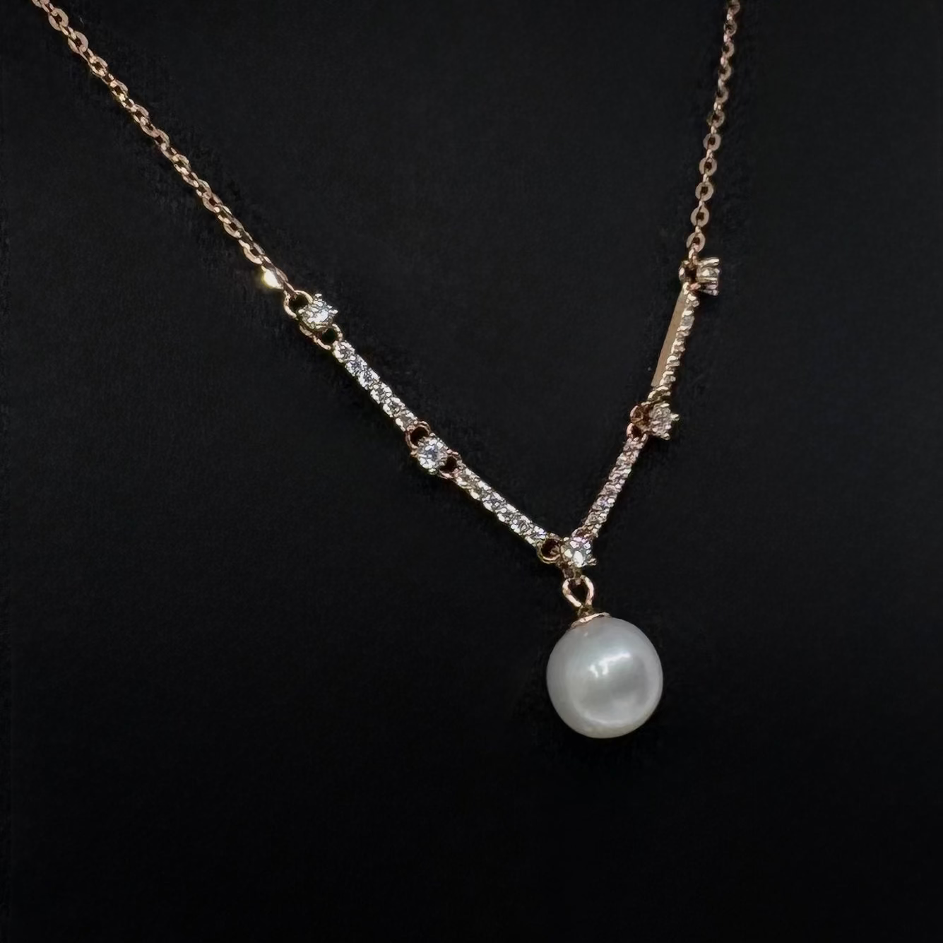 Diamond Pearl Pendant