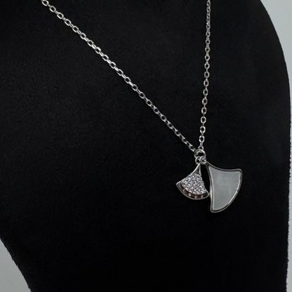 MOP pendant Necklace