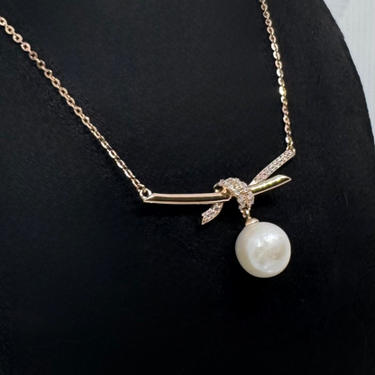Bow Pearl Pendant